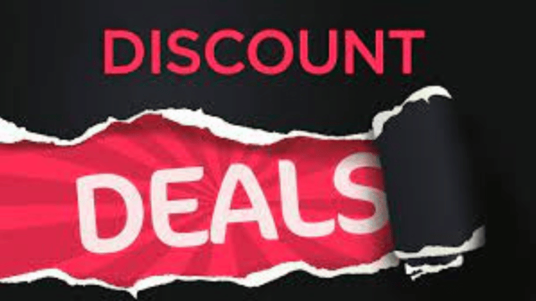 Green Minimalist Surface Water Quote April Calendar Desktop Wallpaper